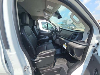2026 Ford Transit 350 Cargo Van Low Roof 148.0" WB - miniatura 17