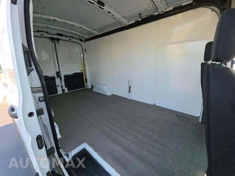2026 Ford Transit 350 Cargo Van Medium Roof 148.0" WB - miniatura 10