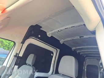 2026 Ford Transit 350 HD Cargo Van 9950 GVWR High Roof 148.0" WB - miniatura 11