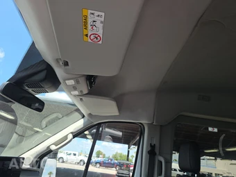 2026 Ford Transit Passenger Van XL Medium Roof 148.0" WB - miniatura 19