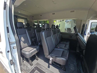 2026 Ford Transit Passenger Van XL Medium Roof 148.0" WB - miniatura 17