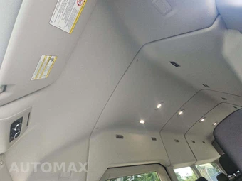2026 Ford Transit Passenger Van XLT DRW High Roof 148.0" WB - miniatura 11