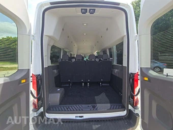 2026 Ford Transit Passenger Van XLT DRW High Roof 148.0" WB - miniatura 11