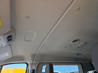 2026 Ford Transit Passenger Van XLT Low Roof 148.0" WB - miniatura 18