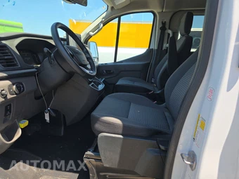 2026 Ford Transit Passenger Van XLT Low Roof 148.0" WB - miniatura 7