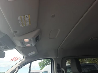 2026 Ford Transit Passenger Van XLT Low Roof 148.0" WB - miniatura 18