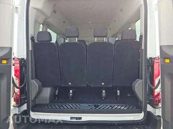 2026 Ford Transit Passenger Van XLT Medium Roof 148.0" WB - miniatura 15