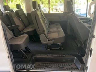 2026 Ford Transit Passenger Van XLT Medium Roof 148.0" WB - miniatura 16