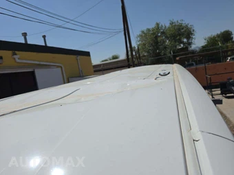 2026 Ford Transit Passenger Van XLT Medium Roof 148.0" WB - miniatura 12