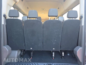2026 Ford Transit Passenger Van XLT Medium Roof 148.0" WB - miniatura 15
