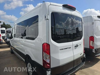 2026 Ford Transit Passenger Van XLT Medium Roof 148.0" WB - miniatura 2