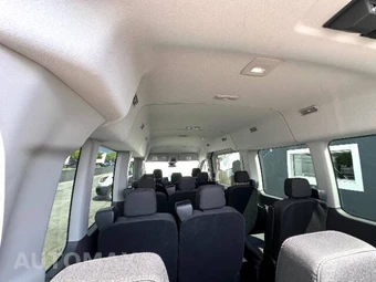 2026 Ford Transit Passenger Van XLT Medium Roof 148.0" WB - miniatura 24