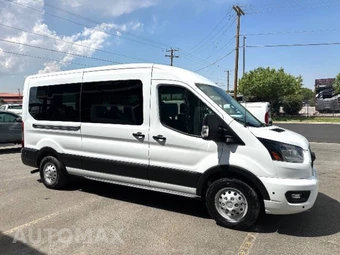 2026 Ford Transit Passenger Van XLT Medium Roof 148.0" WB - miniatura 3