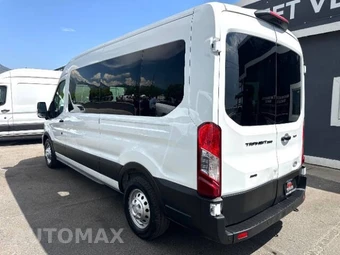 2026 Ford Transit Passenger Van XLT Medium Roof 148.0" WB - miniatura 7