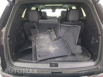 2026 GMC Acadia Denali - miniatura 17