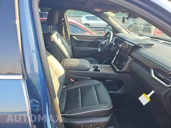 2026 GMC Acadia Denali 5SB - miniatura 8
