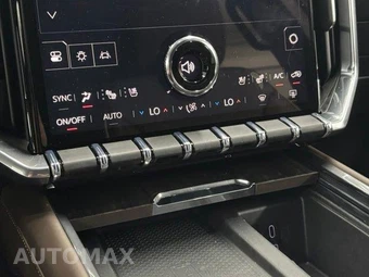 2026 GMC Acadia Denali Ultimate 5SD - miniatura 43
