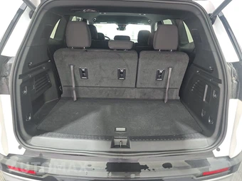 2026 GMC Acadia Elevation - miniatura 17