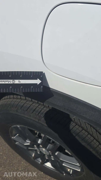 2026 GMC Acadia Elevation - miniatura 18