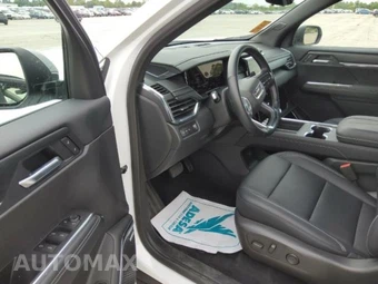 2026 GMC Acadia Elevation 4SD - miniatura 5