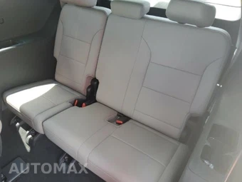 2026 GMC Acadia Elevation 4SD - miniatura 8