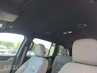 2026 GMC Acadia Elevation 4SD - miniatura 8