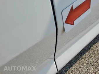 2026 GMC Acadia Elevation 4SD - miniatura 30