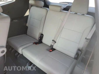 2026 GMC Acadia Elevation 4SD - miniatura 8