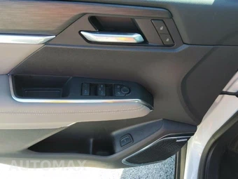 2026 GMC Acadia Elevation 4SD - miniatura 12