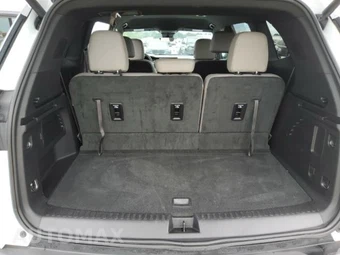 2026 GMC Acadia Elevation 4SD - miniatura 8