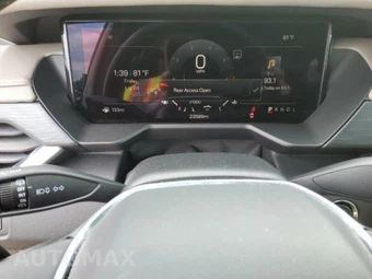 2026 GMC Acadia Elevation 4SD - miniatura 15