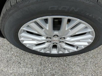 2026 GMC Acadia Elevation 4SD - miniatura 3
