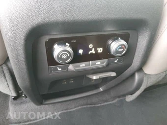 2026 GMC Acadia Elevation 4SD - miniatura 10