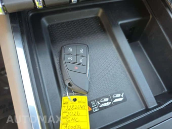 2026 GMC Acadia Elevation 4SD - miniatura 8