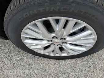 2026 GMC Acadia Elevation 4SD - miniatura 23