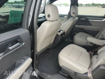 2026 GMC Acadia Elevation 4SD - miniatura 6