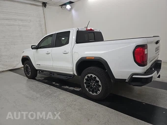 2026 GMC Canyon AT4 Crew Cab Medium Bed 4SG - miniatura 6