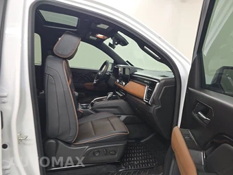 2026 GMC Canyon AT4 Crew Cab Medium Bed 4SG - miniatura 8