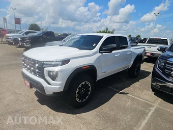 2026 GMC Canyon AT4 Crew Cab Medium Bed 4SG