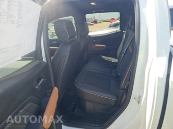 2026 GMC Canyon AT4 Crew Cab Medium Bed 4SG - miniatura 13