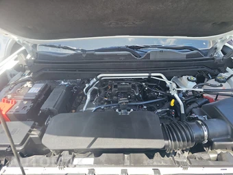 2026 GMC Canyon AT4 Crew Cab Medium Bed 4SG - miniatura 15