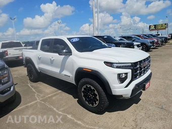 2026 GMC Canyon AT4 Crew Cab Medium Bed 4SG - miniatura 3