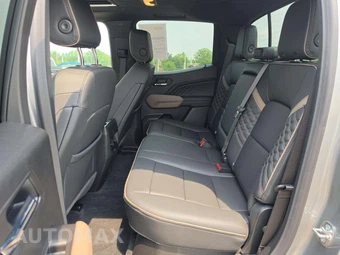 2026 GMC Canyon Denali Crew Cab Medium Bed 5SB - miniatura 13