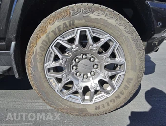 2026 GMC HUMMER EV SUV 3X - miniatura 19