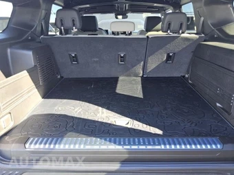 2026 GMC HUMMER EV SUV 3X - miniatura 8