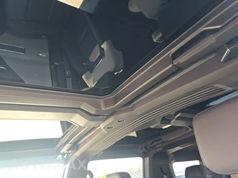 2026 GMC HUMMER EV SUV 3X - miniatura 24