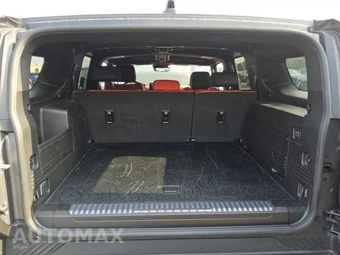 2026 GMC HUMMER EV SUV 3X - miniatura 8