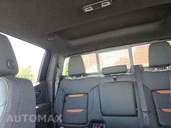 2026 GMC Sierra 1500 AT4 Crew Cab Short Bed 4SB - miniatura 11