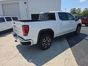 2026 GMC Sierra 1500 AT4 Crew Cab Short Bed 4SB - miniatura 3