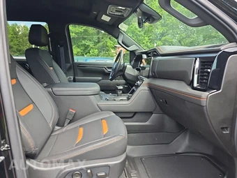 2026 GMC Sierra 1500 AT4 Crew Cab Short Bed 4SB - miniatura 8